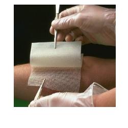 GARZA MEDICATA BACTIGRAS CON CLOREXIDINA ACETATO 0,5% 10X10CM 10 PEZZI - farmasconti.eu