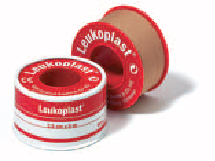 CEROTTO CHIRURGICO PER FISSAGGIO MEDICAZIONI IN ROCCHETTO LEUKOPLAST SUPPORTO VISCOSA COLOR PELLE MASSA ADESIVA CAUCCIU' OSSIDO DI ZINCO 5X500CM MUTUABILE - farmasconti.eu