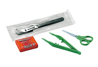 SET DI STRUMENTI SOS MONOUSO IN PLASTICA - farmasconti.eu