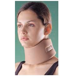 COLLARE CERVICALE OPPO A DENSITA' COMPATTA MISURA MEDIA SUPPORTA LA COLONNA CERVICALE IN POSIZIONE NEUTRALE O ANATOMICA E PROVVEDE AD IMMOBILIZZARLA CHIUSURA IN VELCRO - farmasconti.eu