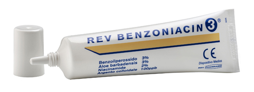 REV BENZONIACIN 3 CREMA 30 ML - farmasconti.eu